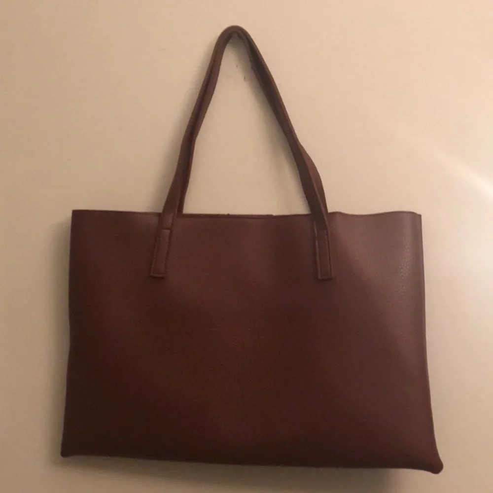 Vince Camuto Vegan Leather Tote Bag - Picture 3 of 6